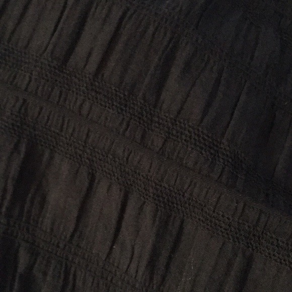 Knox Rose | Black Short Sleeve Embroidered Top - Picture 5 of 10